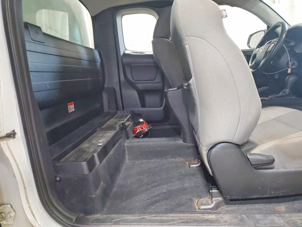 2016 TOYOTA TACOMA