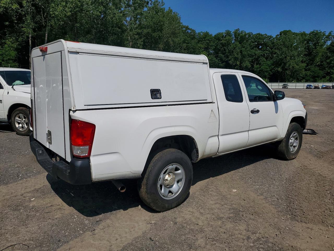 2016 TOYOTA TACOMA