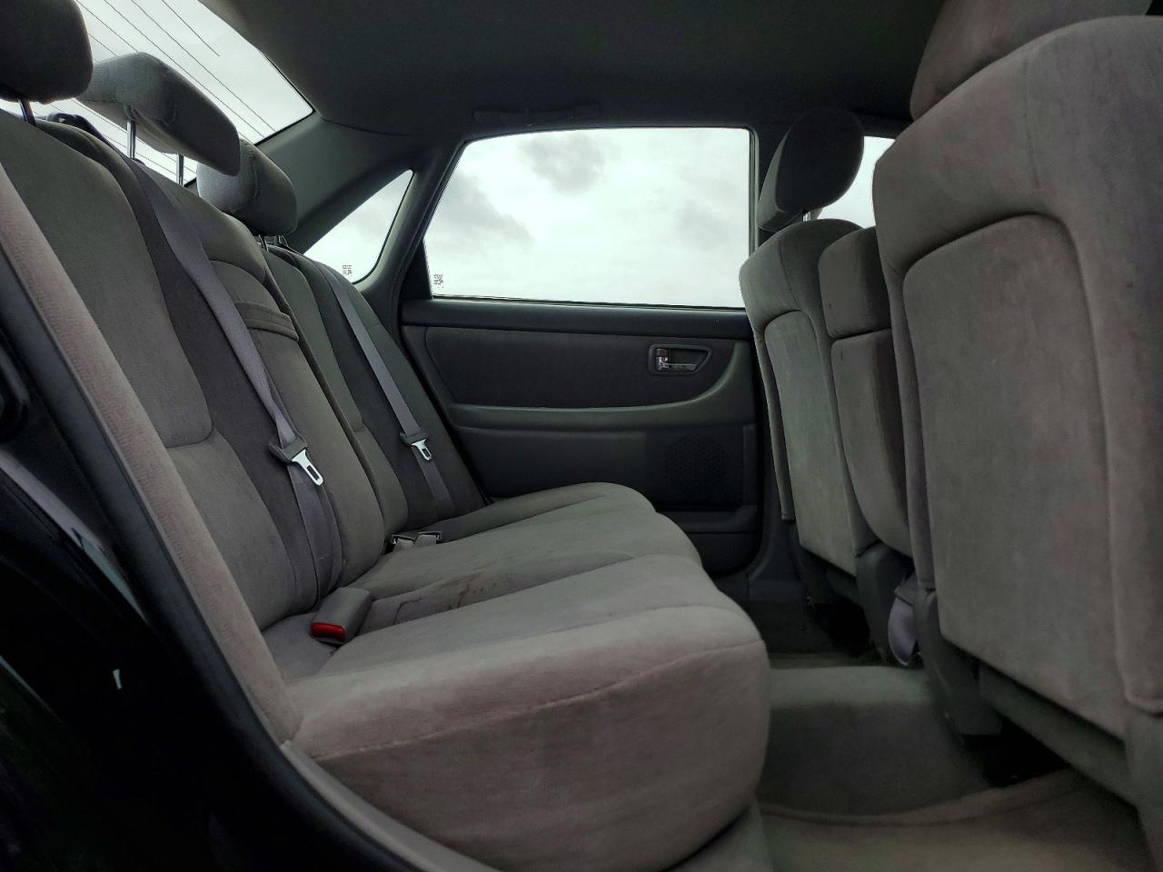 2002 TOYOTA AVALON