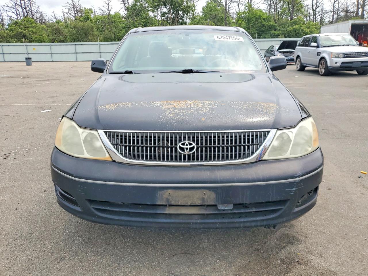 2002 TOYOTA AVALON