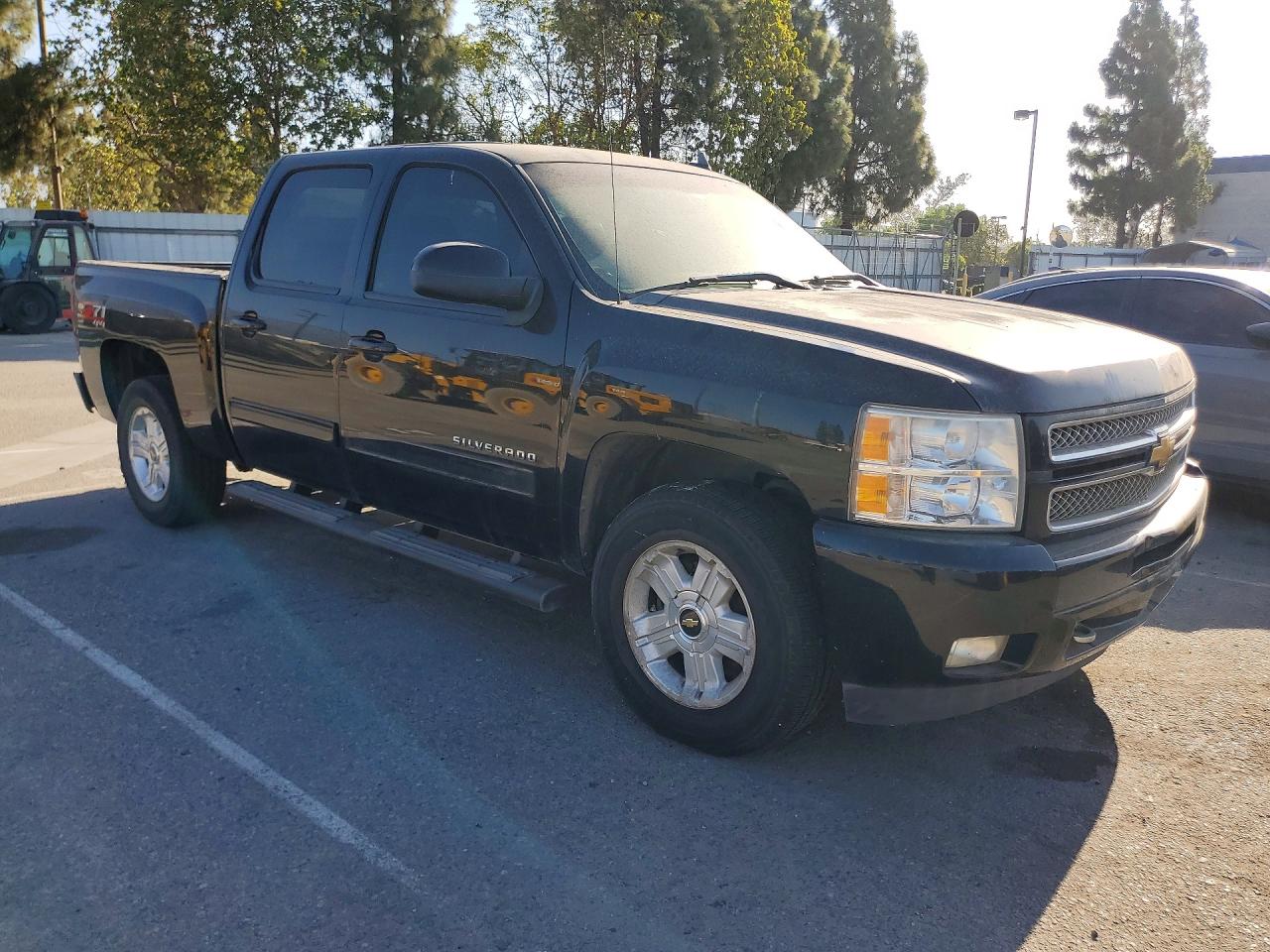 2013 CHEVROLET SILVERADO