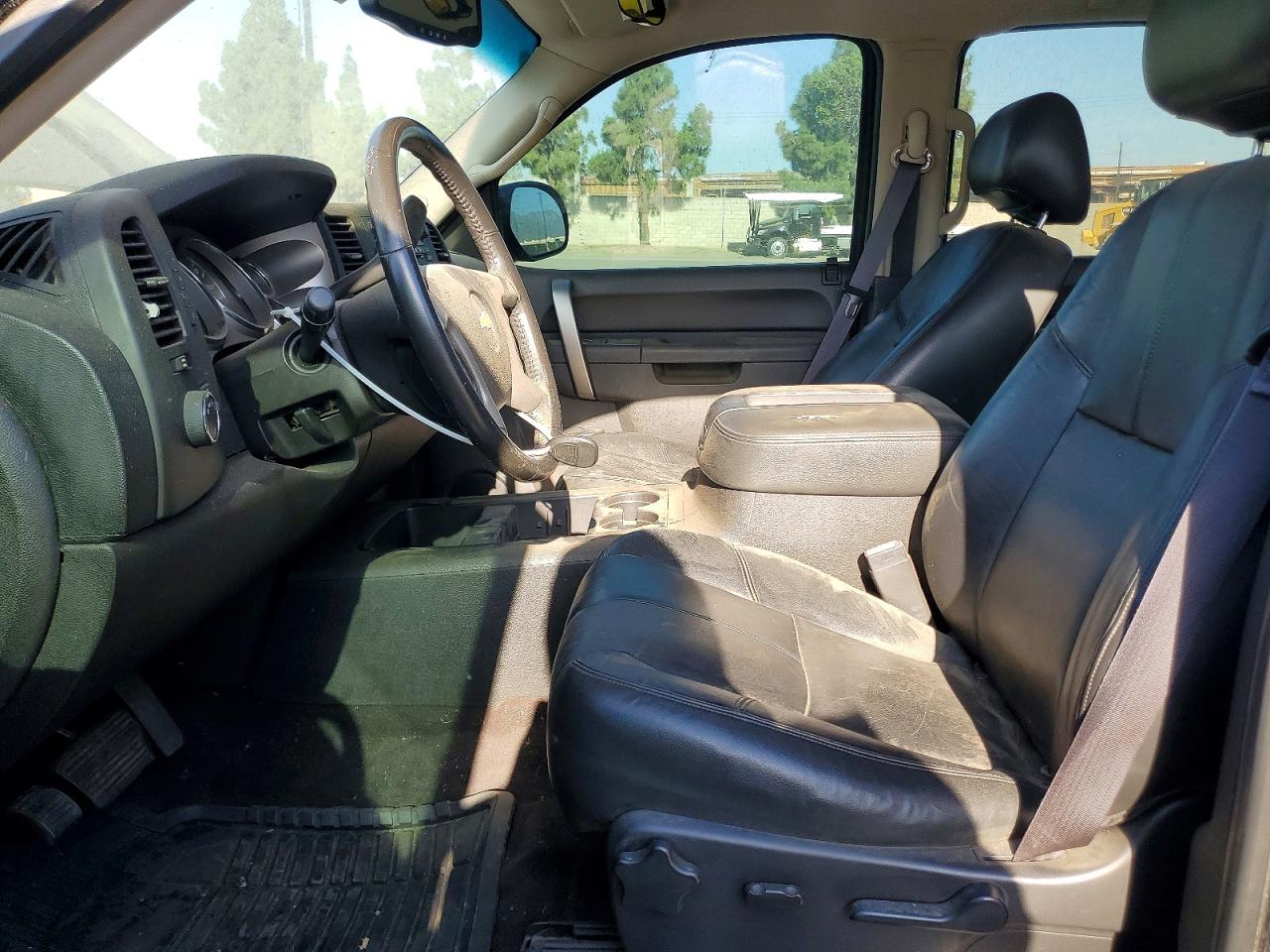 2013 CHEVROLET SILVERADO