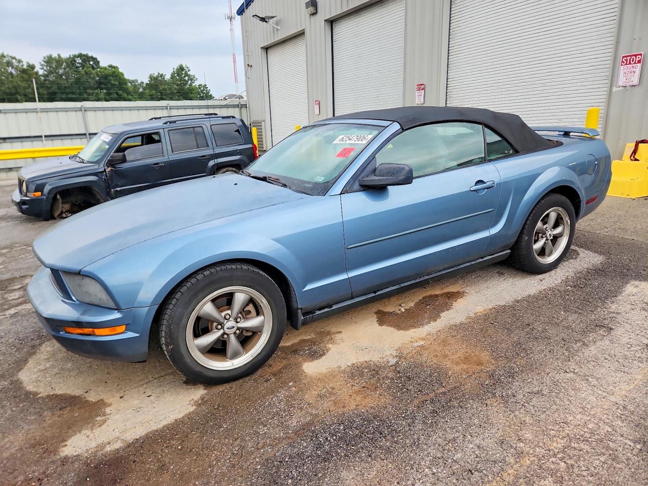 2006 FORD MUSTANG