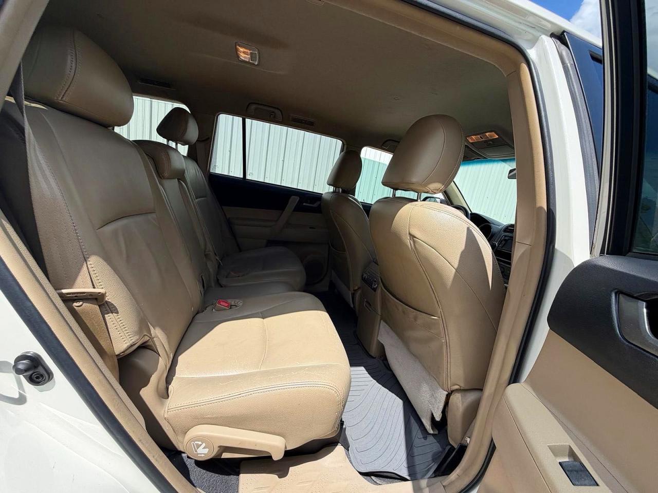 2013 TOYOTA HIGHLANDER