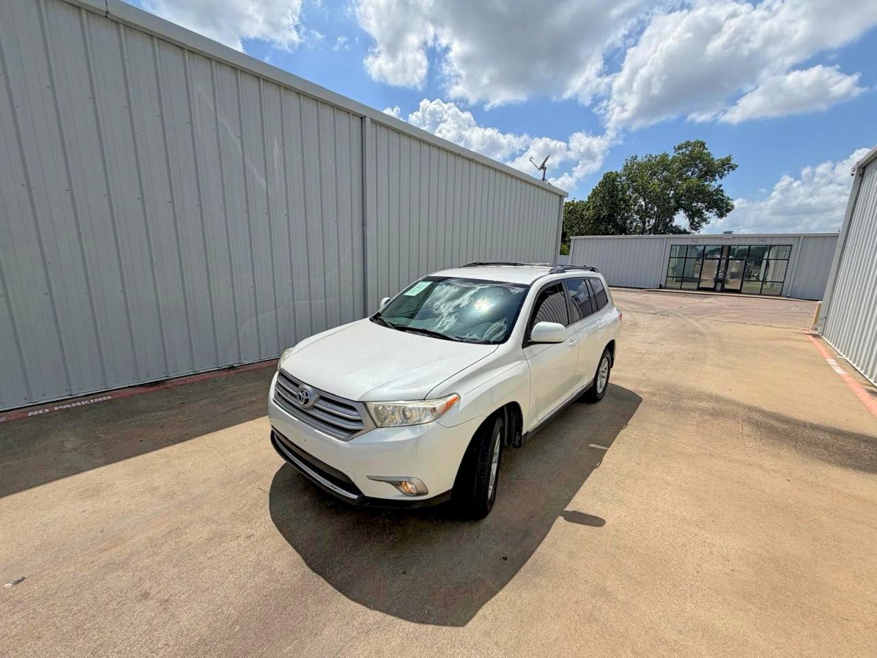 2013 TOYOTA HIGHLANDER