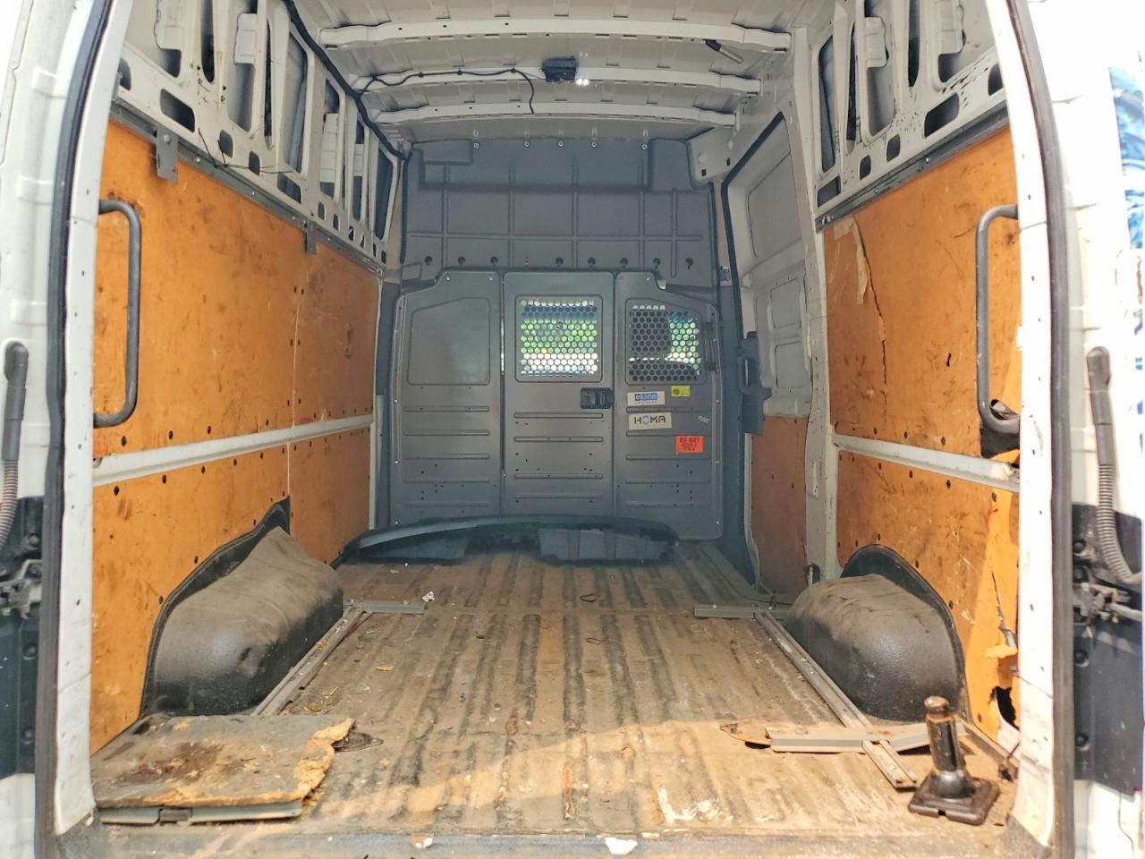 2020 NISSAN NV