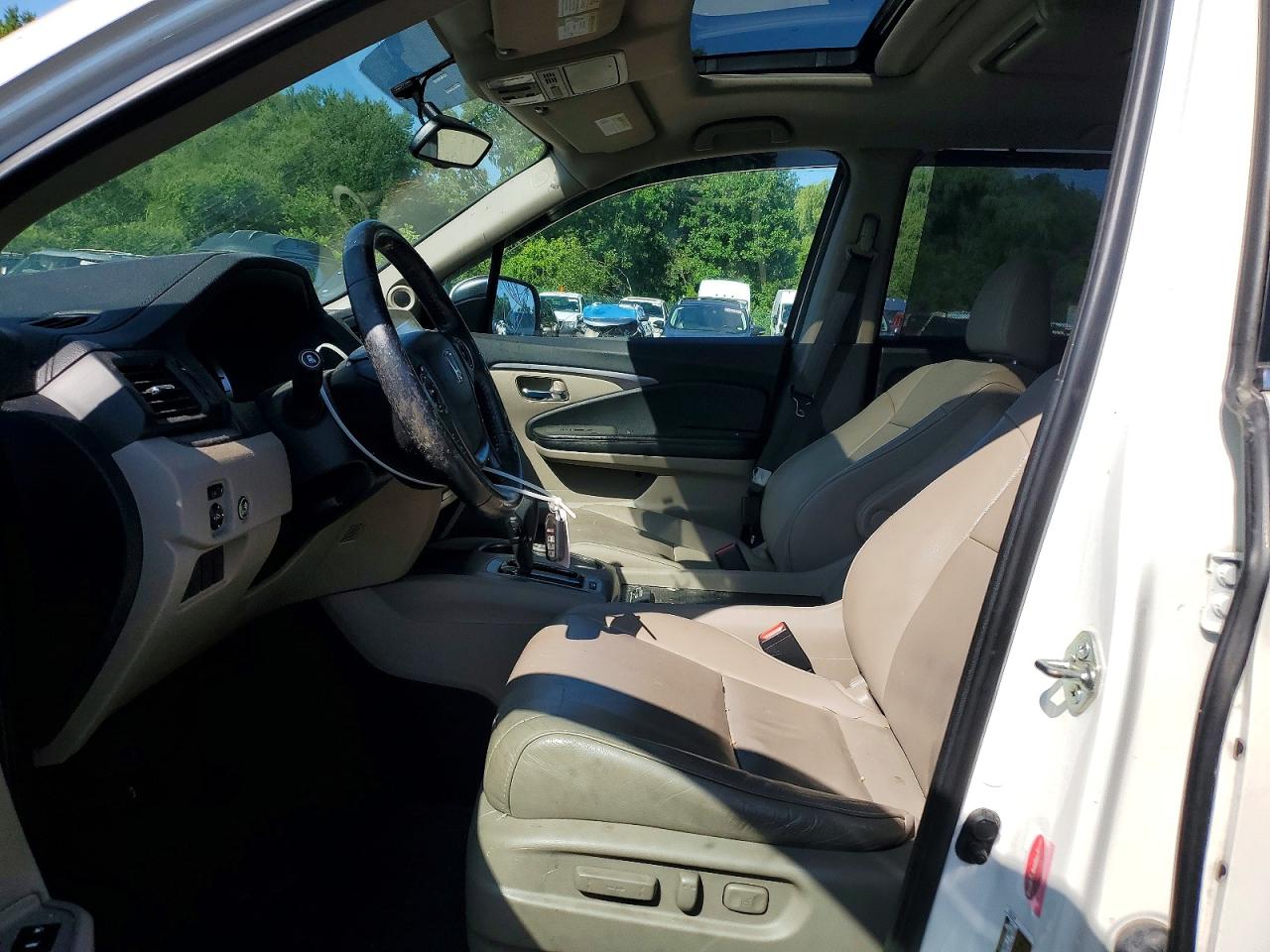2016 HONDA PILOT