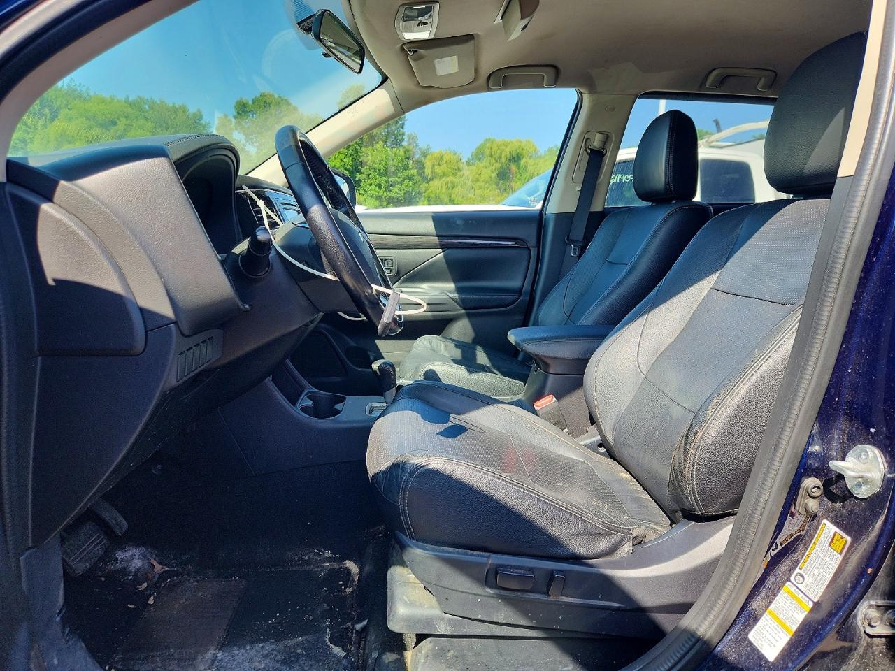 2016 MITSUBISHI OUTLANDER