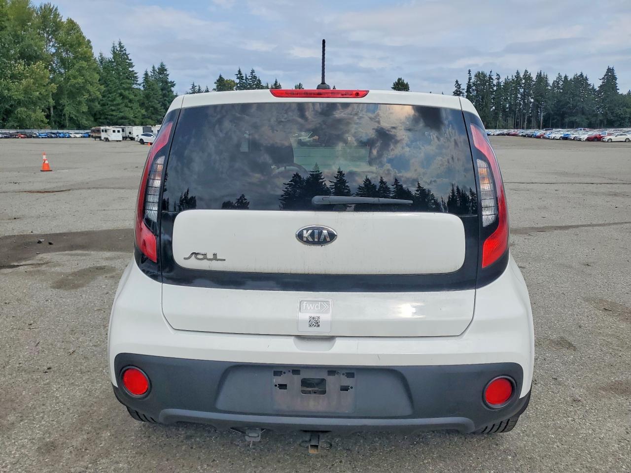 2017 KIA SOUL