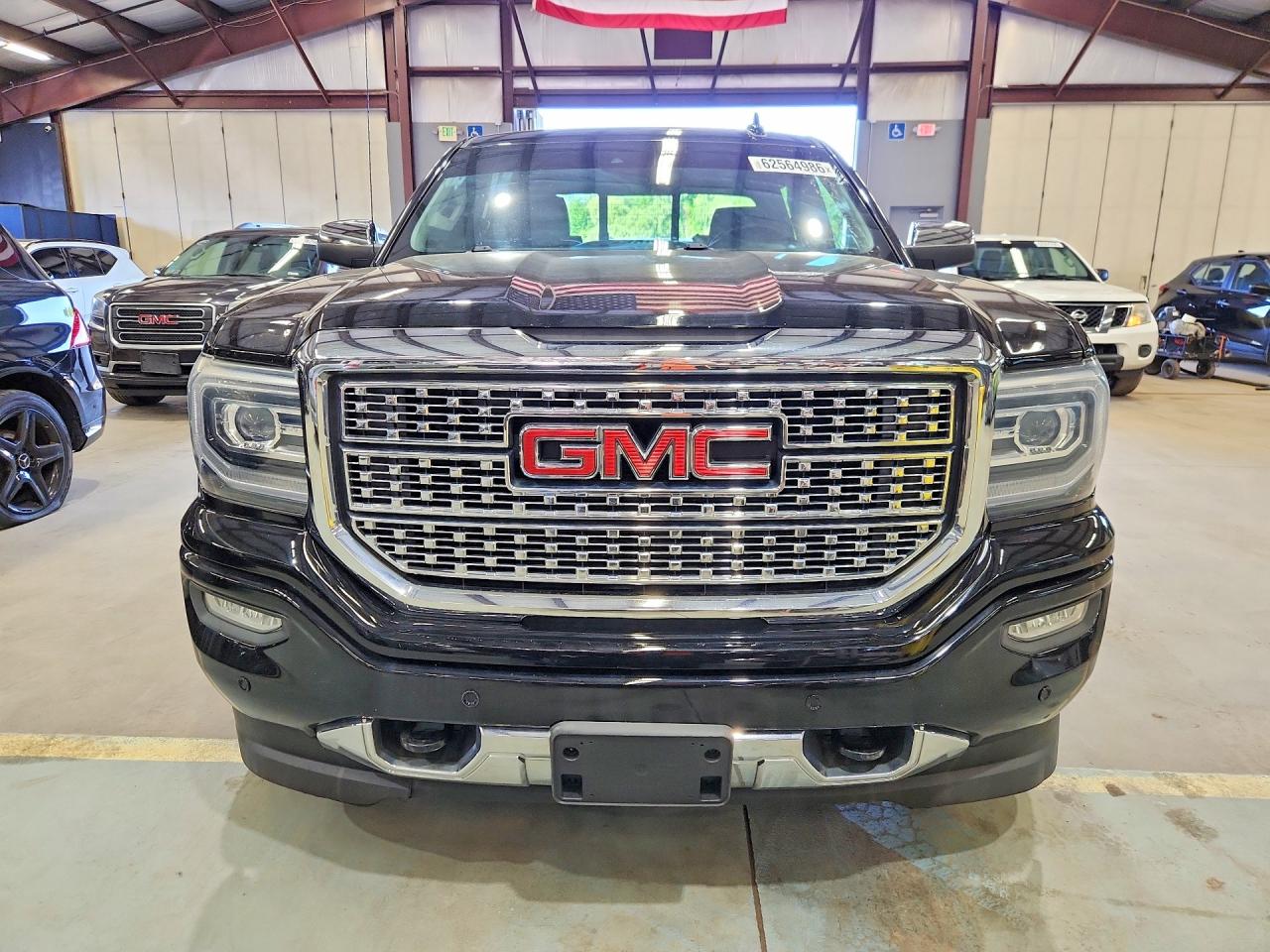 2016 GMC SIERRA
