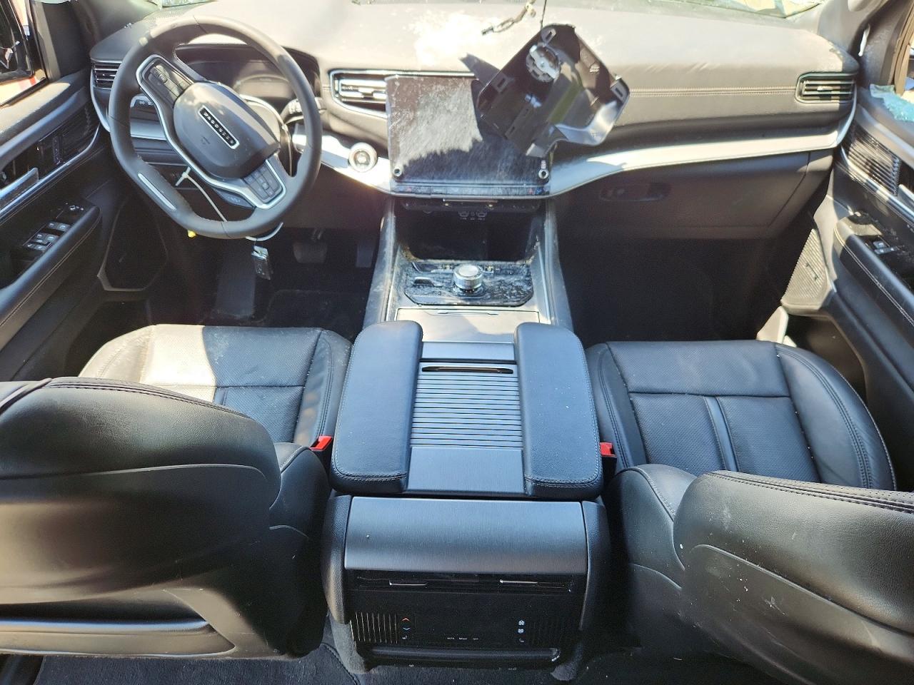 2025 JEEP WAGONEER