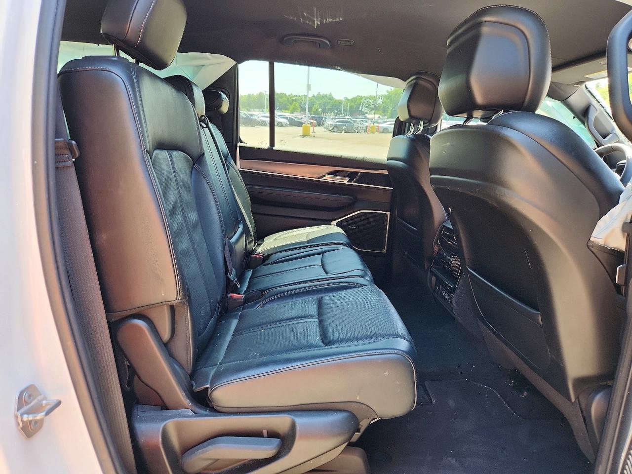 2025 JEEP WAGONEER
