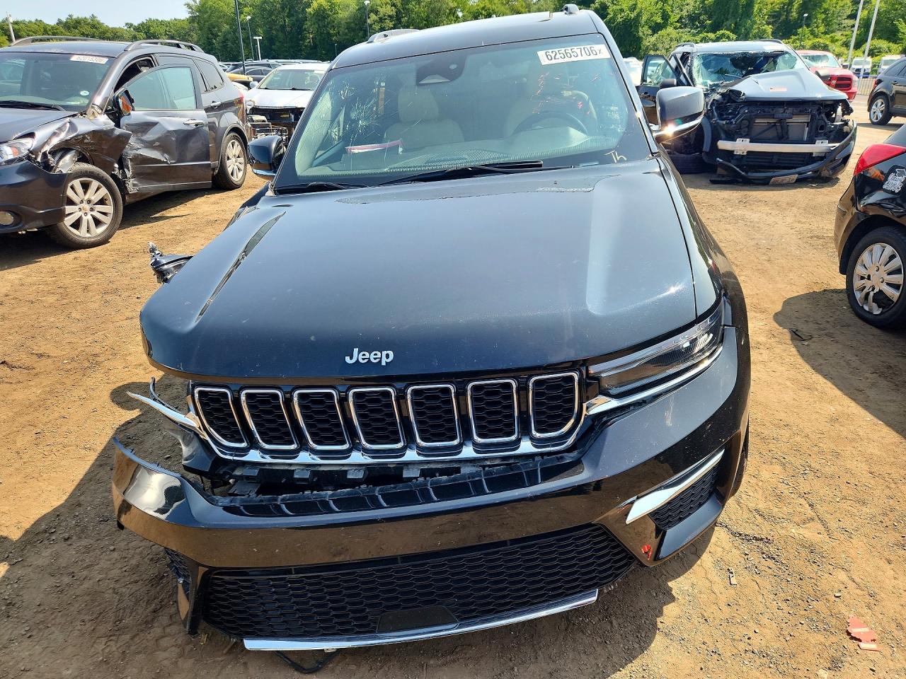 2024 JEEP CHEROKEE