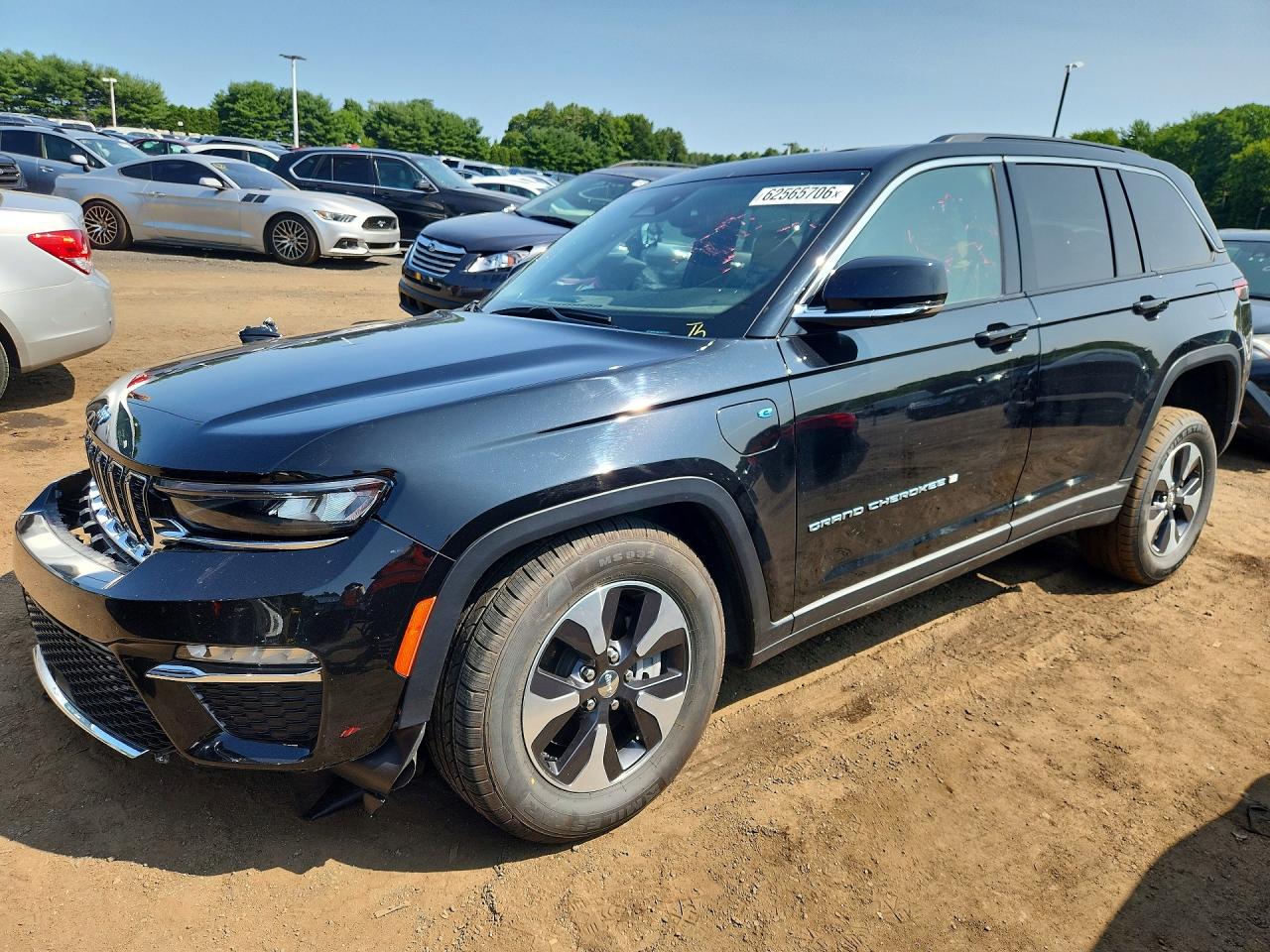2024 JEEP CHEROKEE