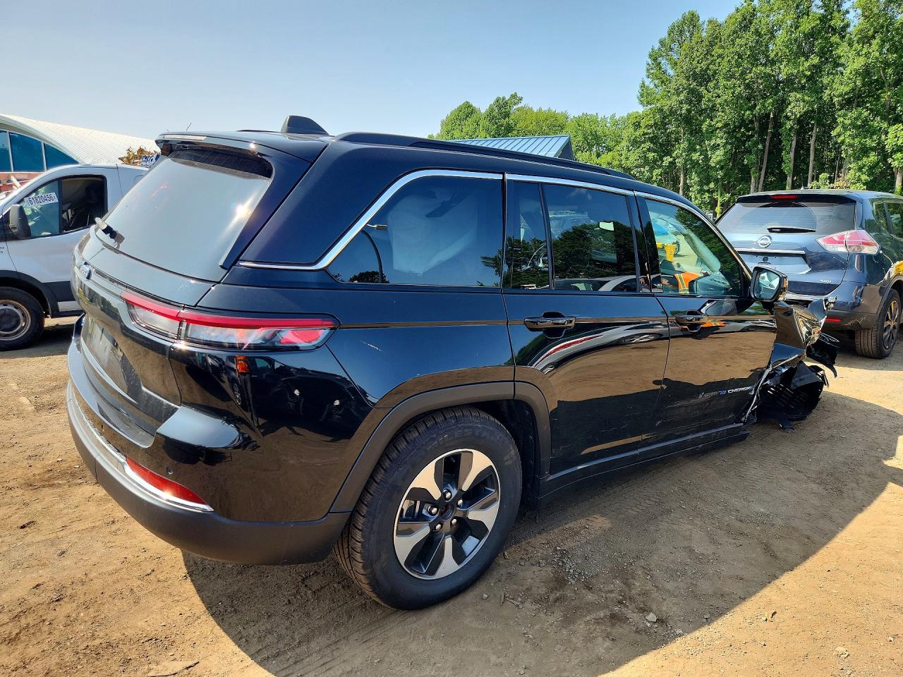2024 JEEP CHEROKEE