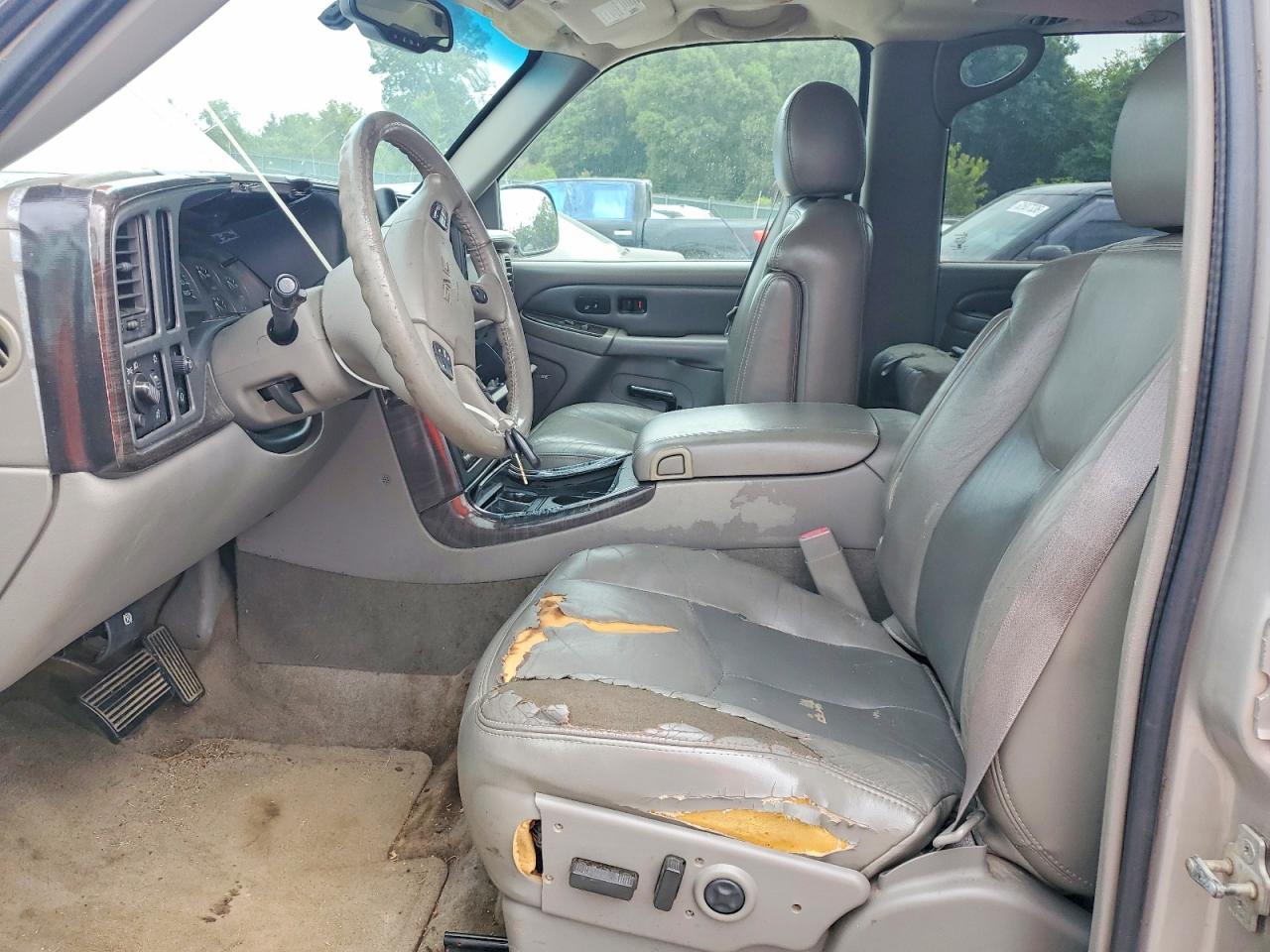 2005 GMC YUKON