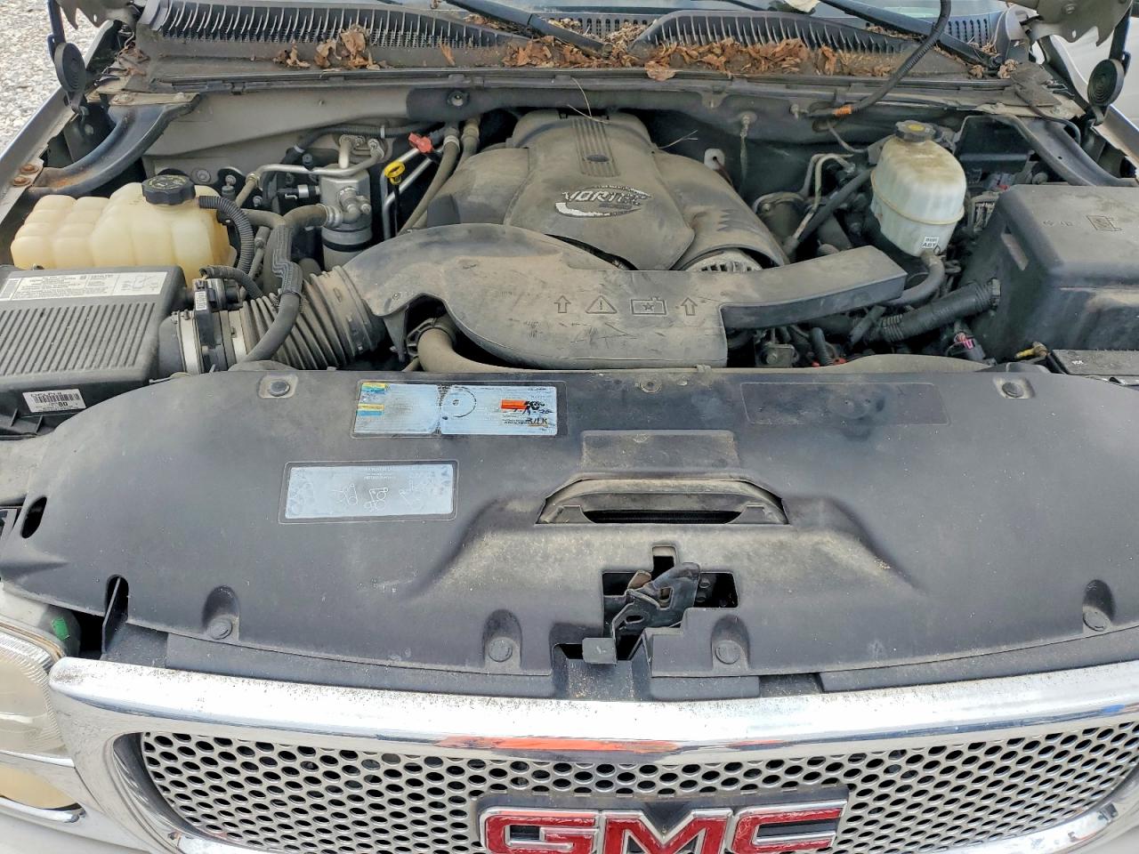 2005 GMC YUKON