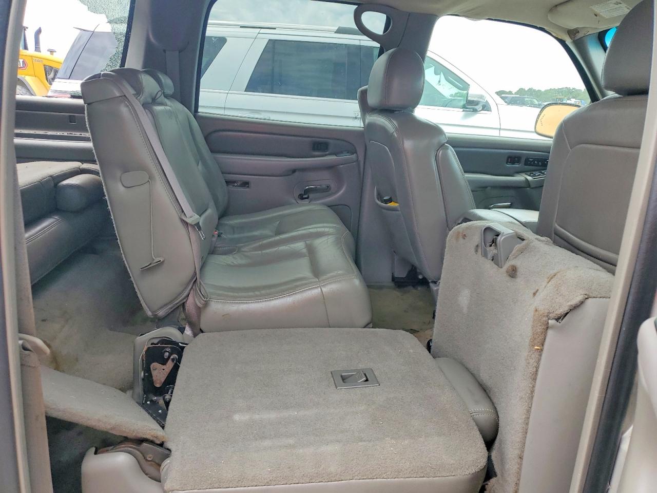 2005 GMC YUKON