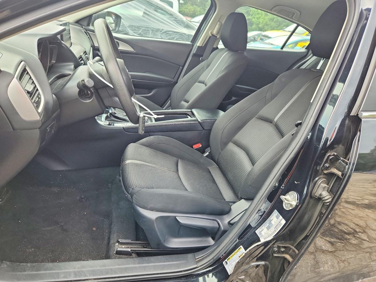 2018 MAZDA 3