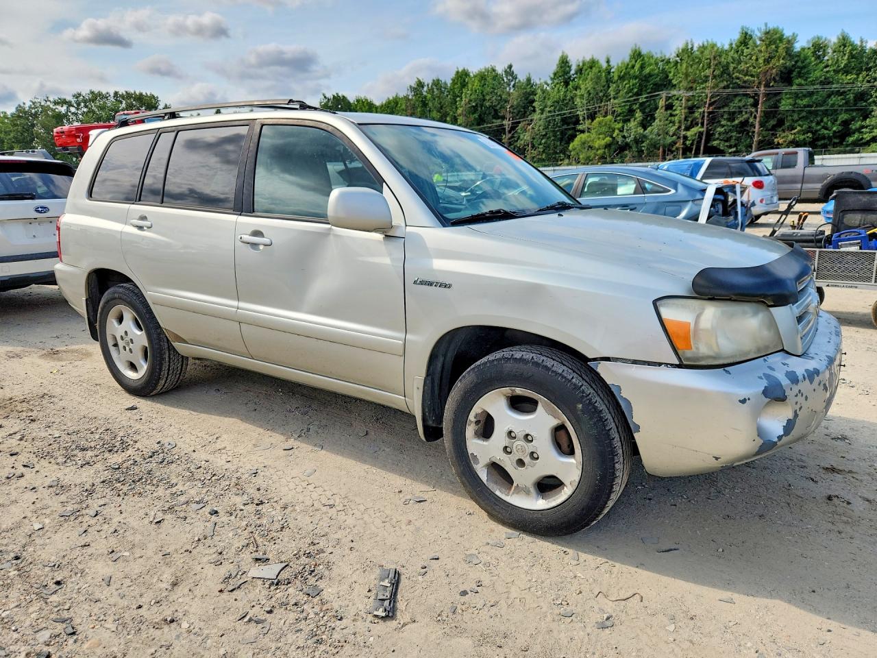 2004 TOYOTA HIGHLANDER
