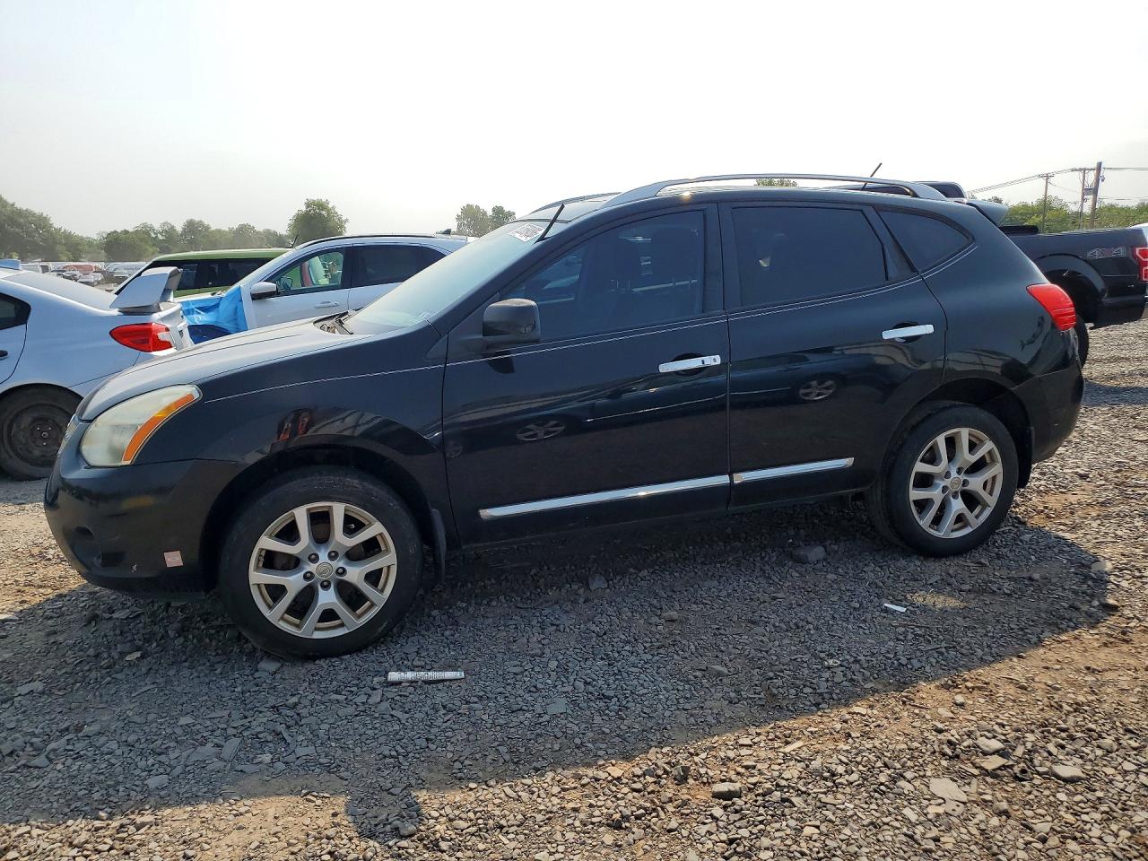 2011 NISSAN ROGUE