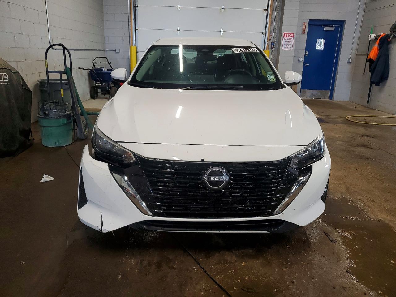 2025 NISSAN SENTRA