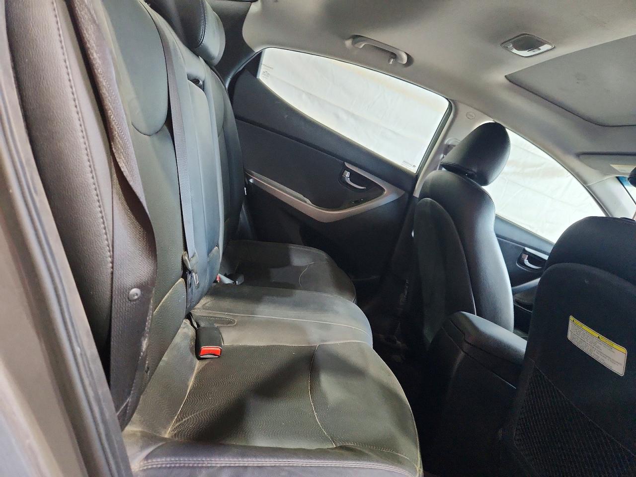 2013 HYUNDAI ELANTRA