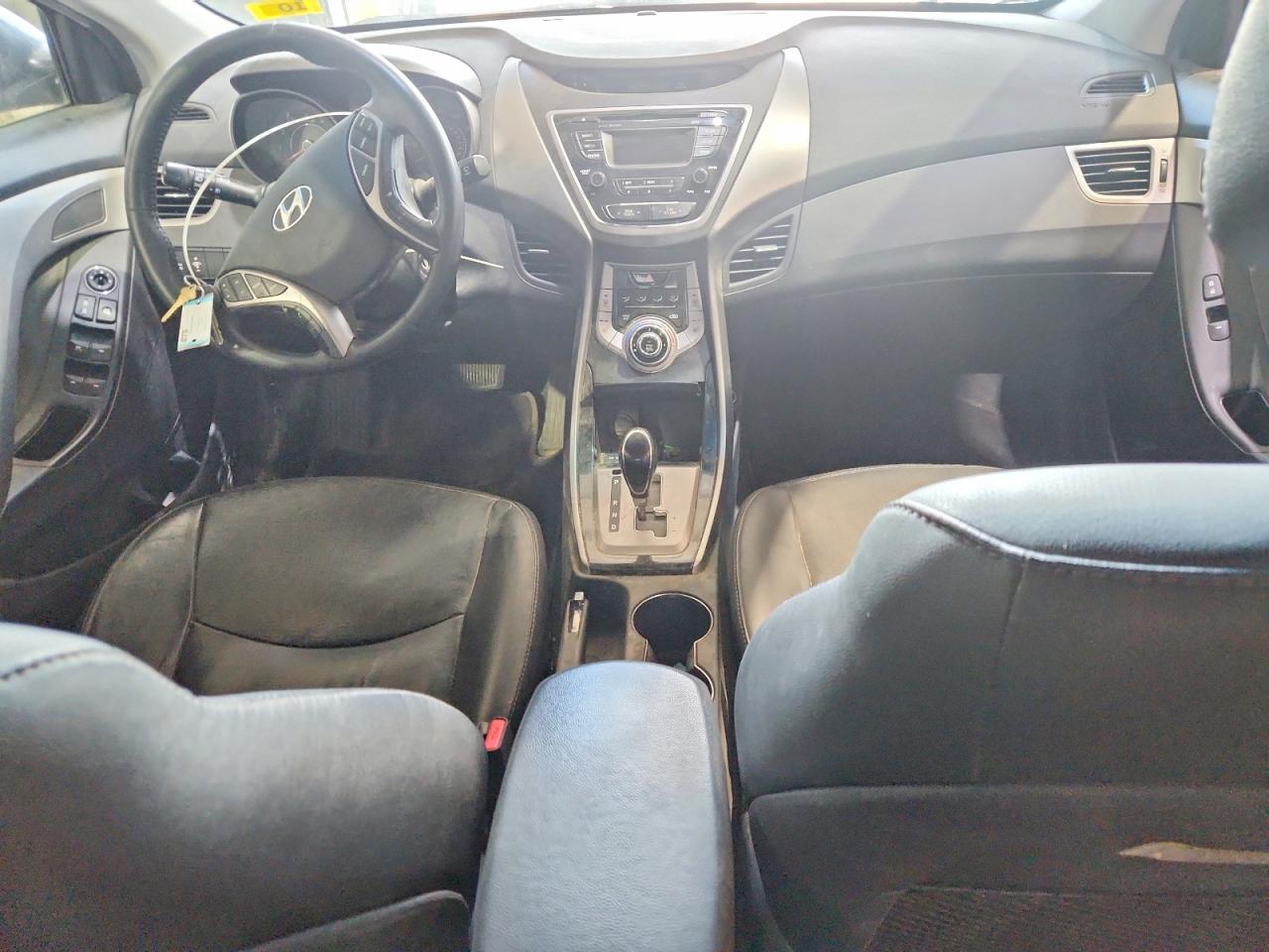 2013 HYUNDAI ELANTRA