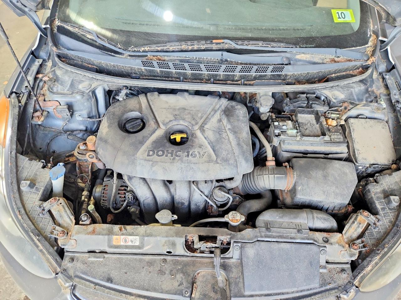 2013 HYUNDAI ELANTRA
