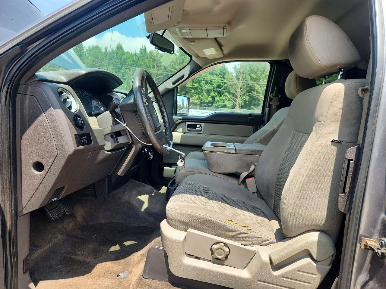 2010 FORD F150