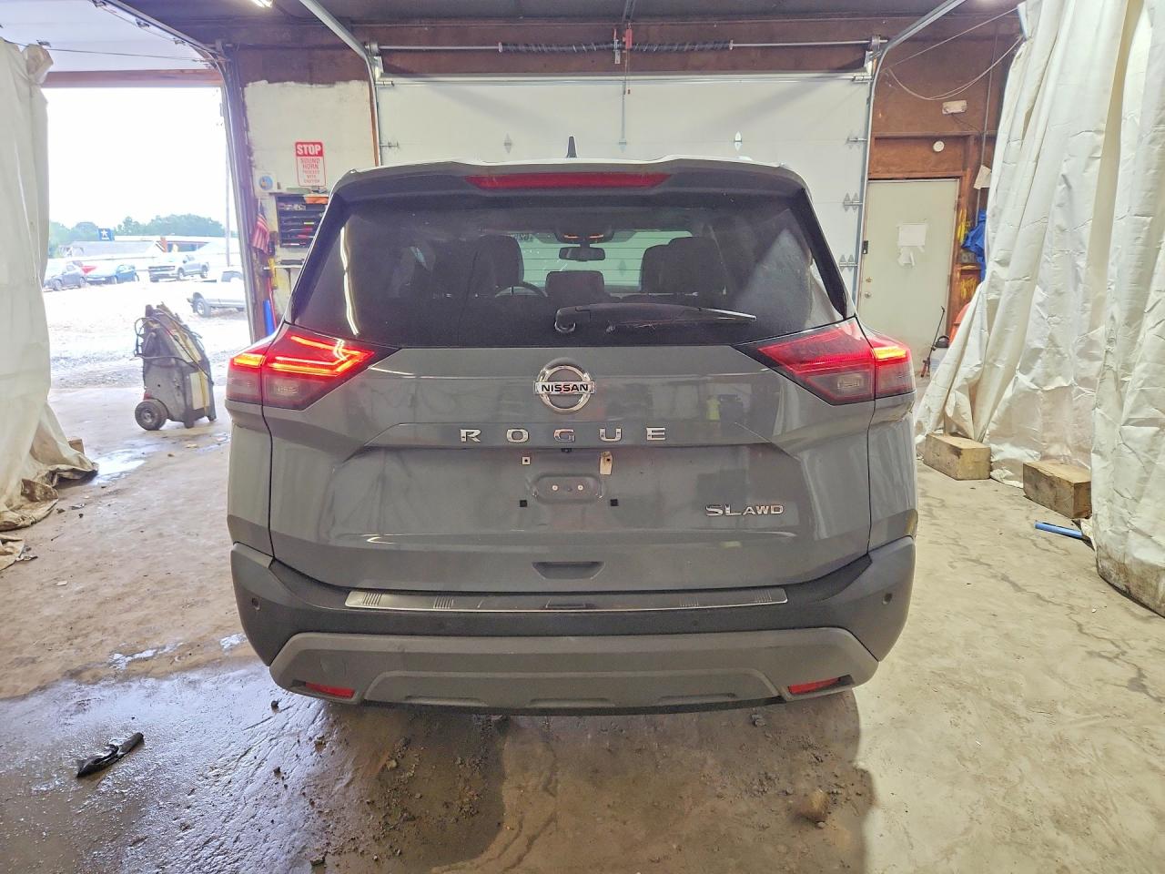 2021 NISSAN ROGUE
