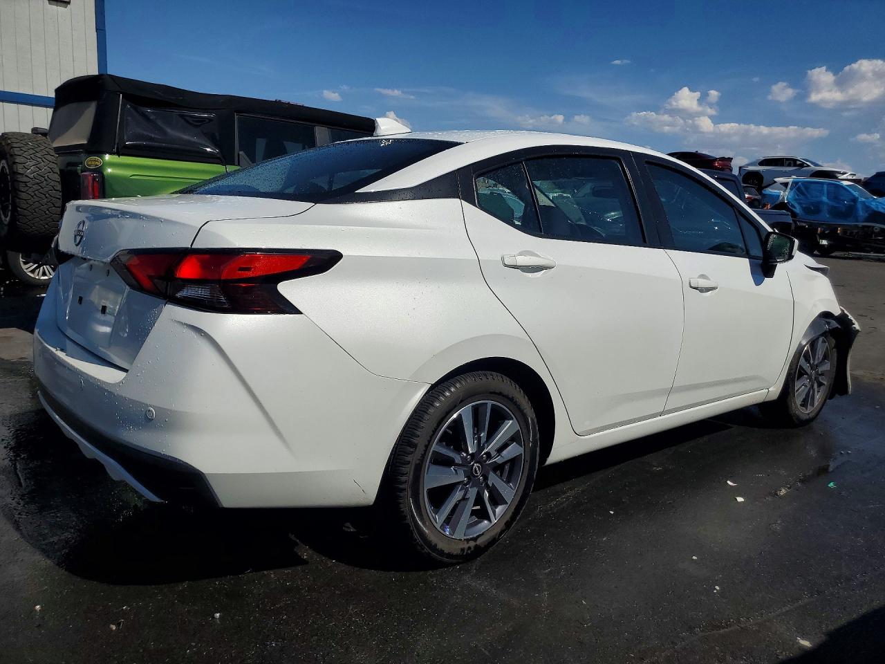 2025 NISSAN VERSA