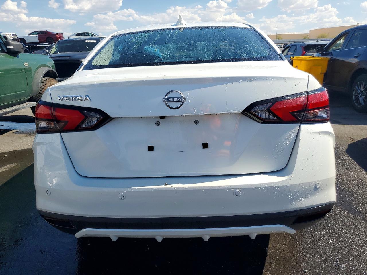 2025 NISSAN VERSA