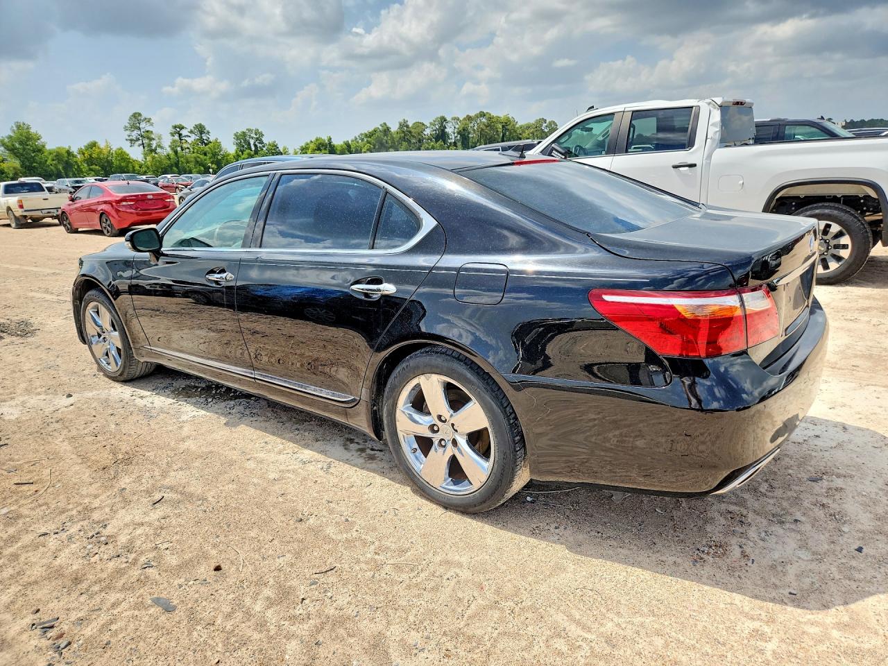 2011 LEXUS LS460