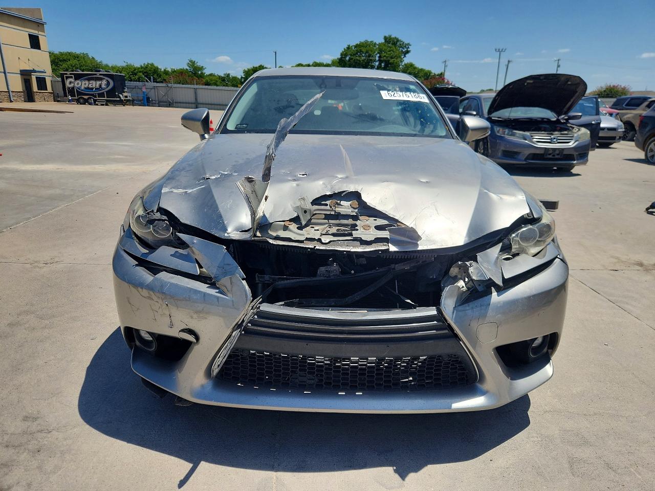 2016 LEXUS IS