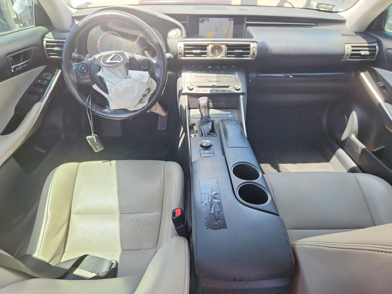 2016 LEXUS IS