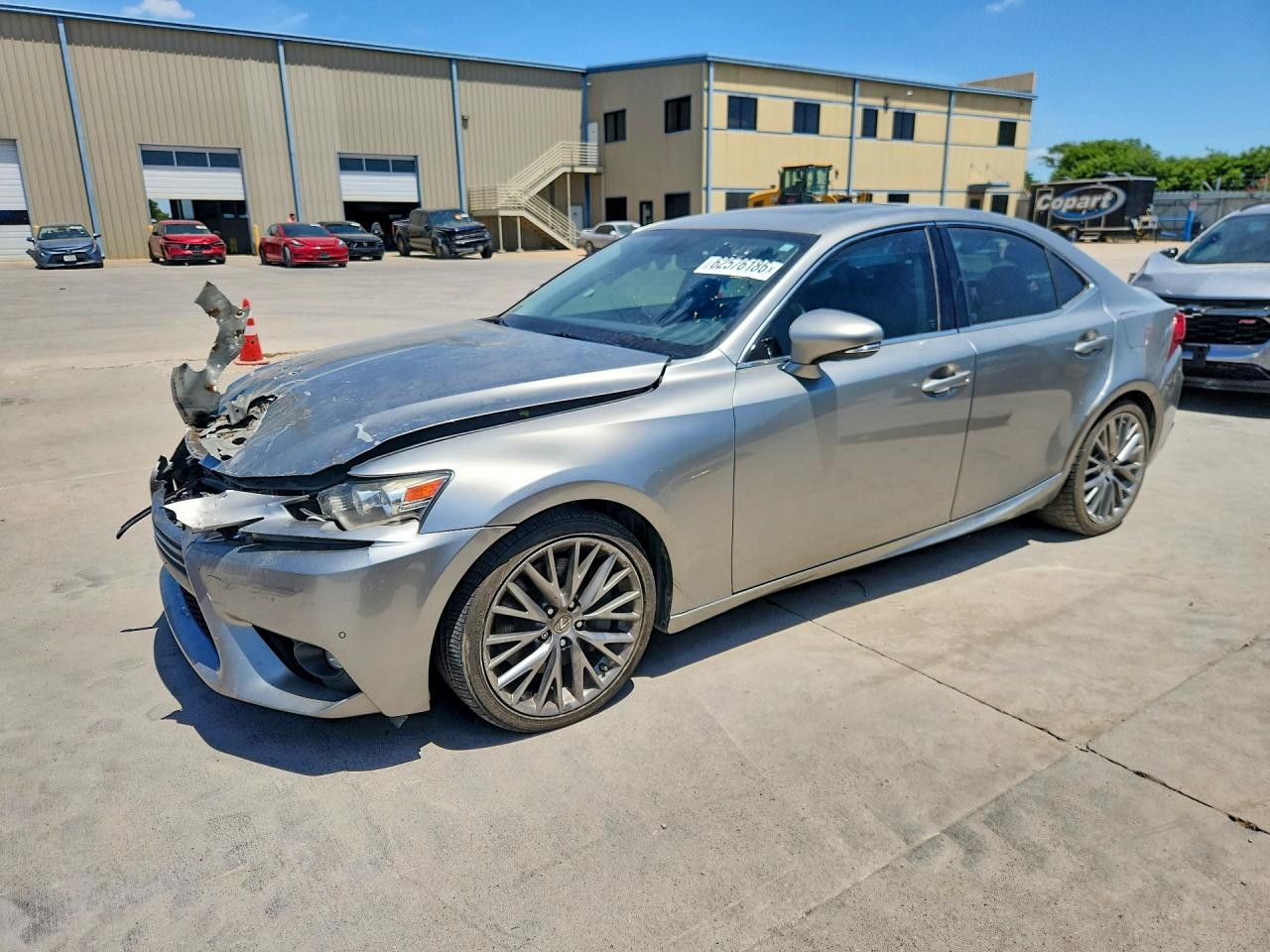 2016 LEXUS IS