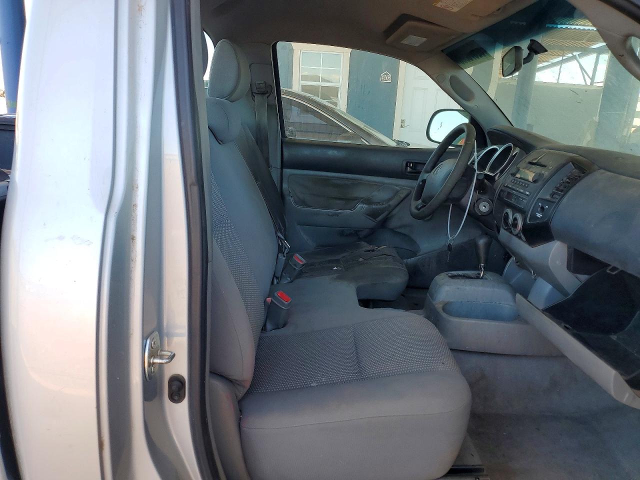 2005 TOYOTA TACOMA