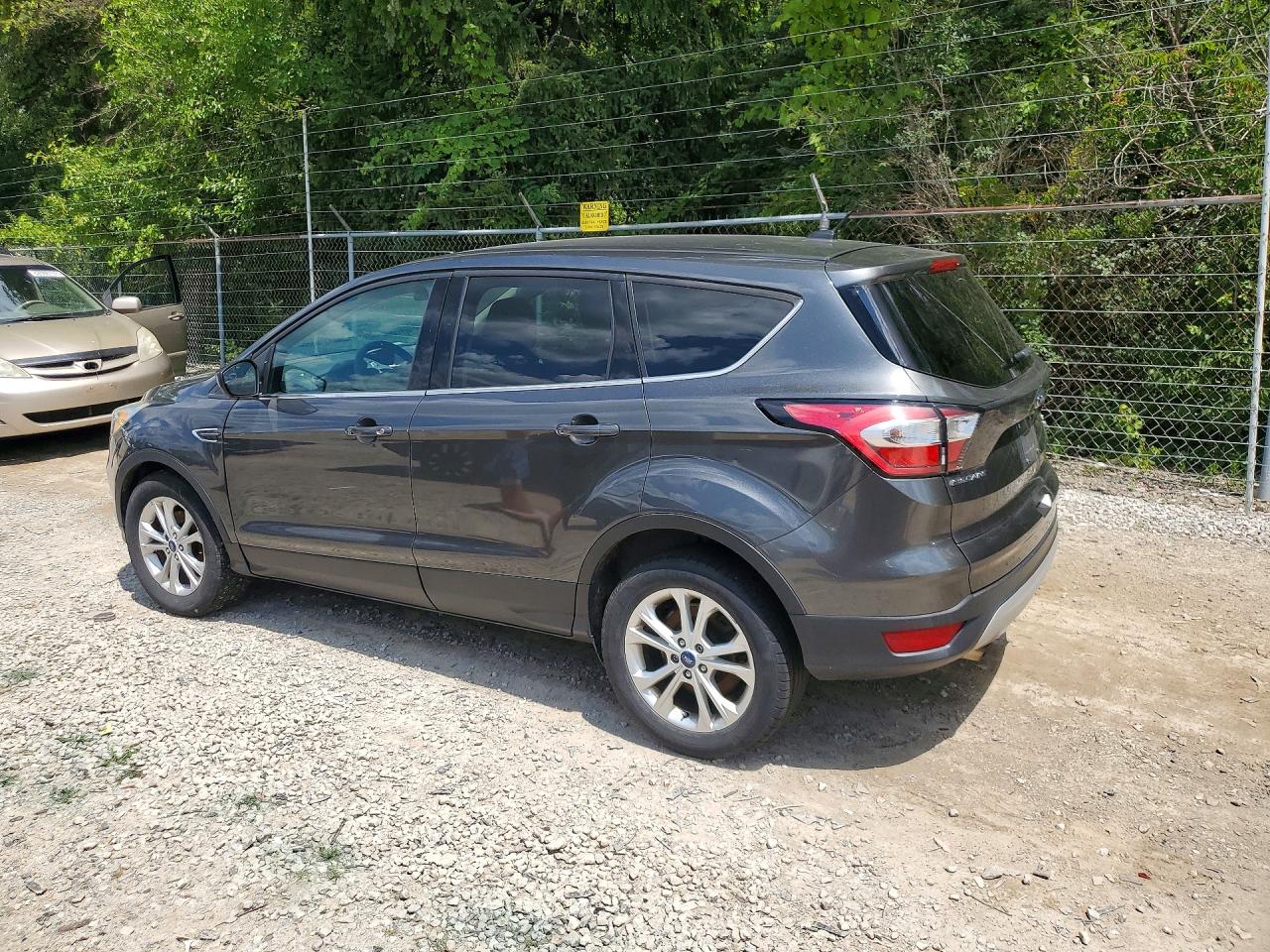 2017 FORD ESCAPE