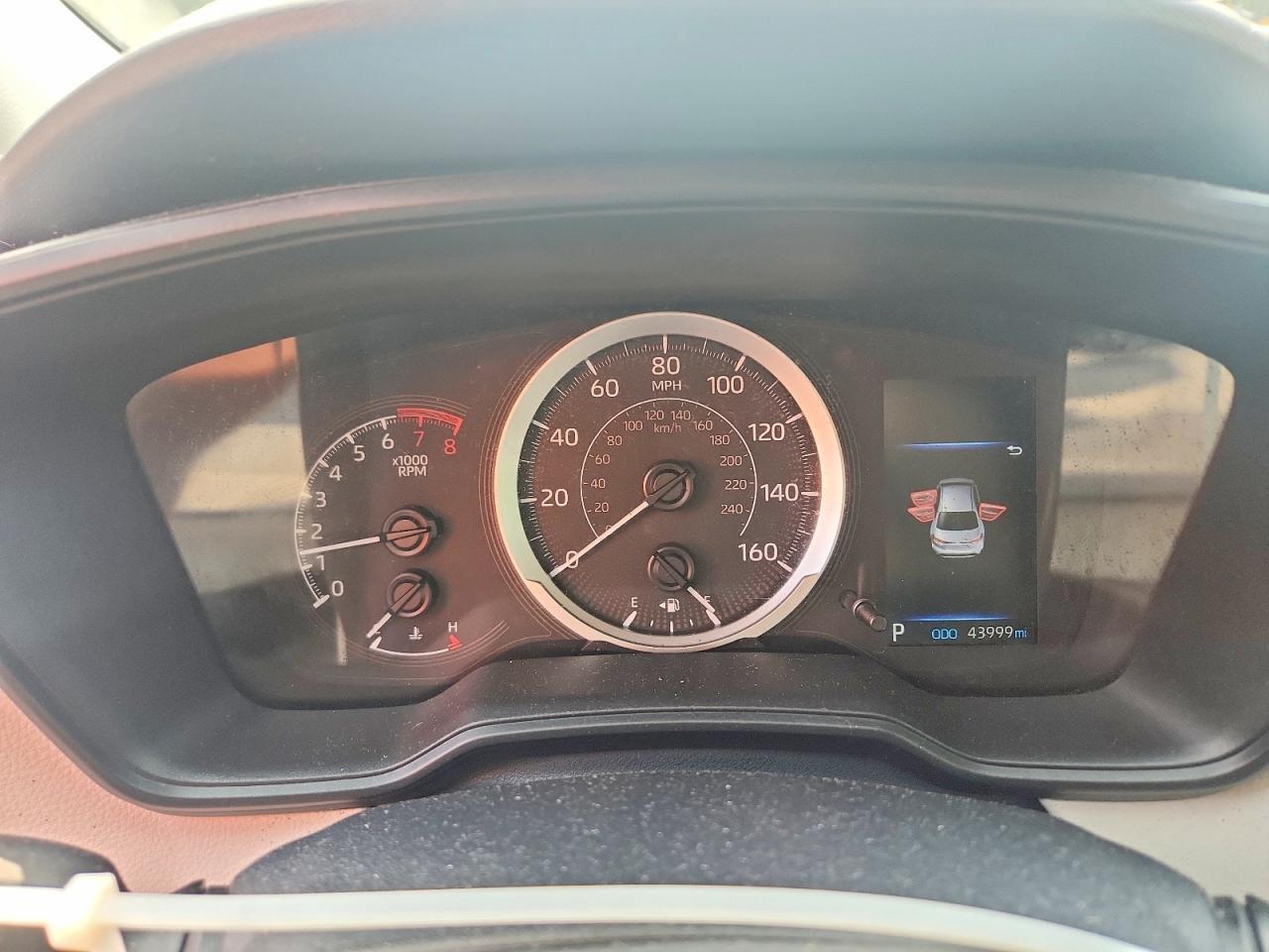 2022 TOYOTA COROLLA
