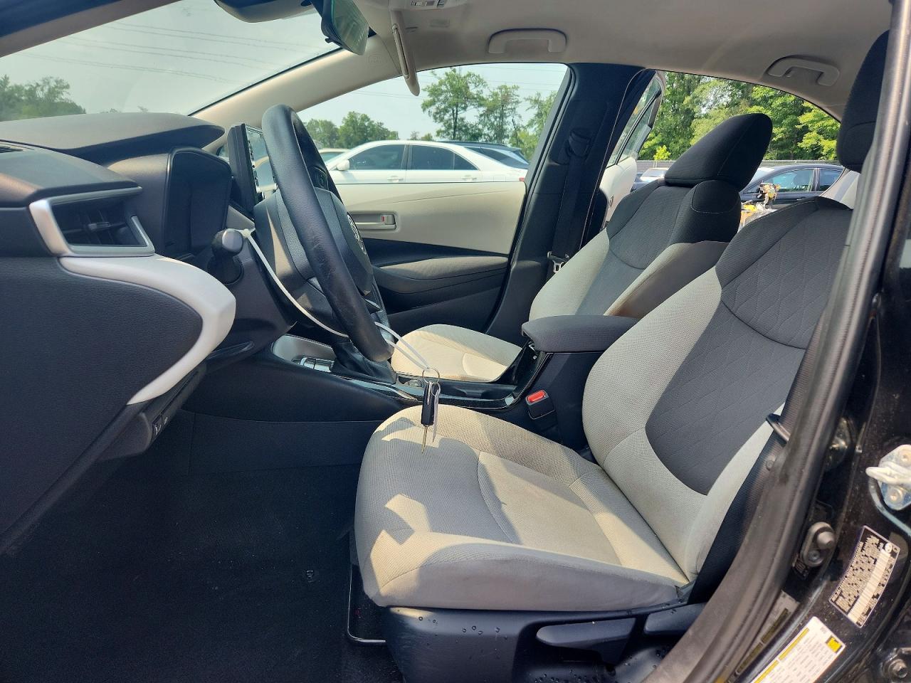 2022 TOYOTA COROLLA