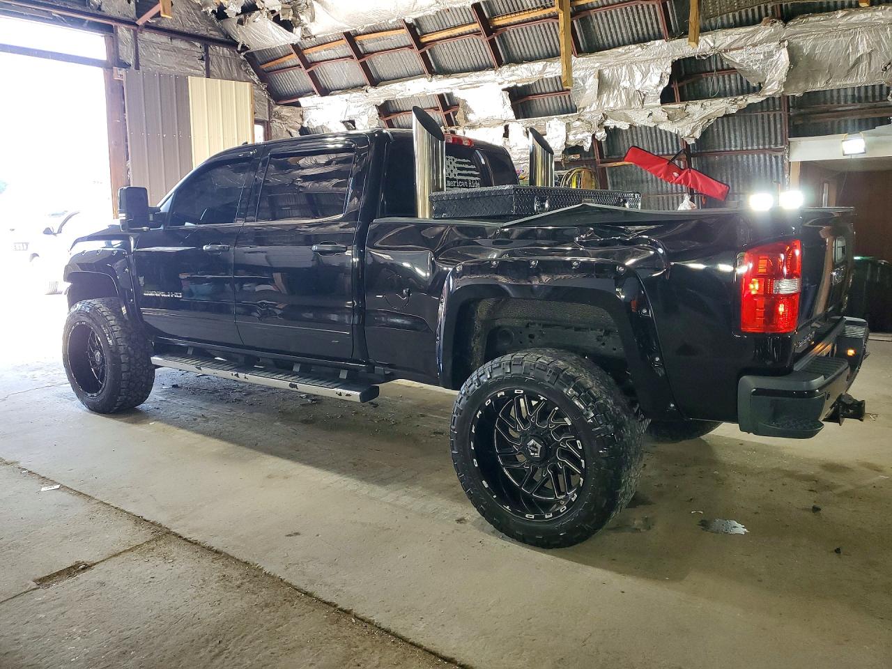 2018 GMC SIERRA