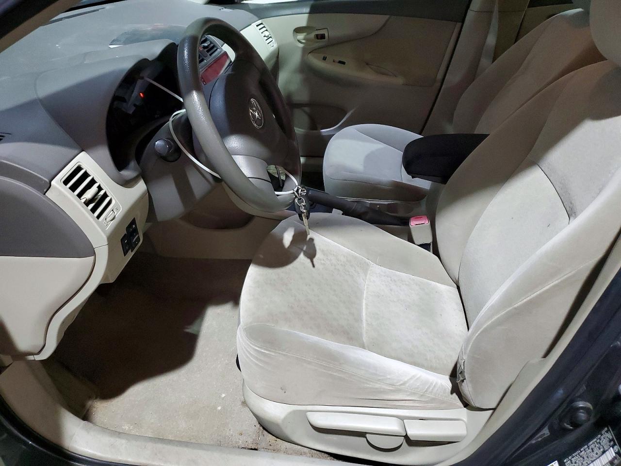 2009 TOYOTA COROLLA