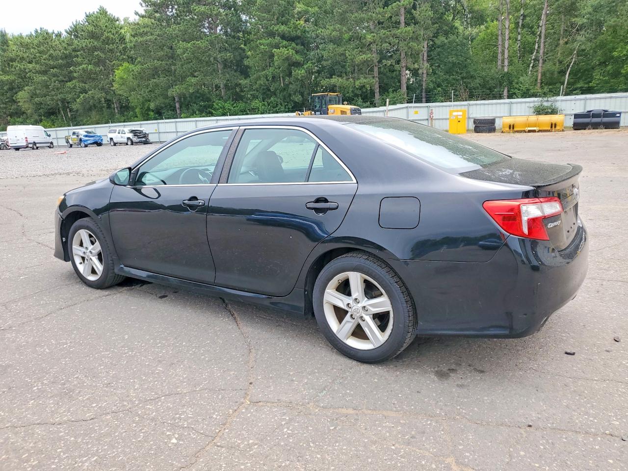 2012 TOYOTA CAMRY