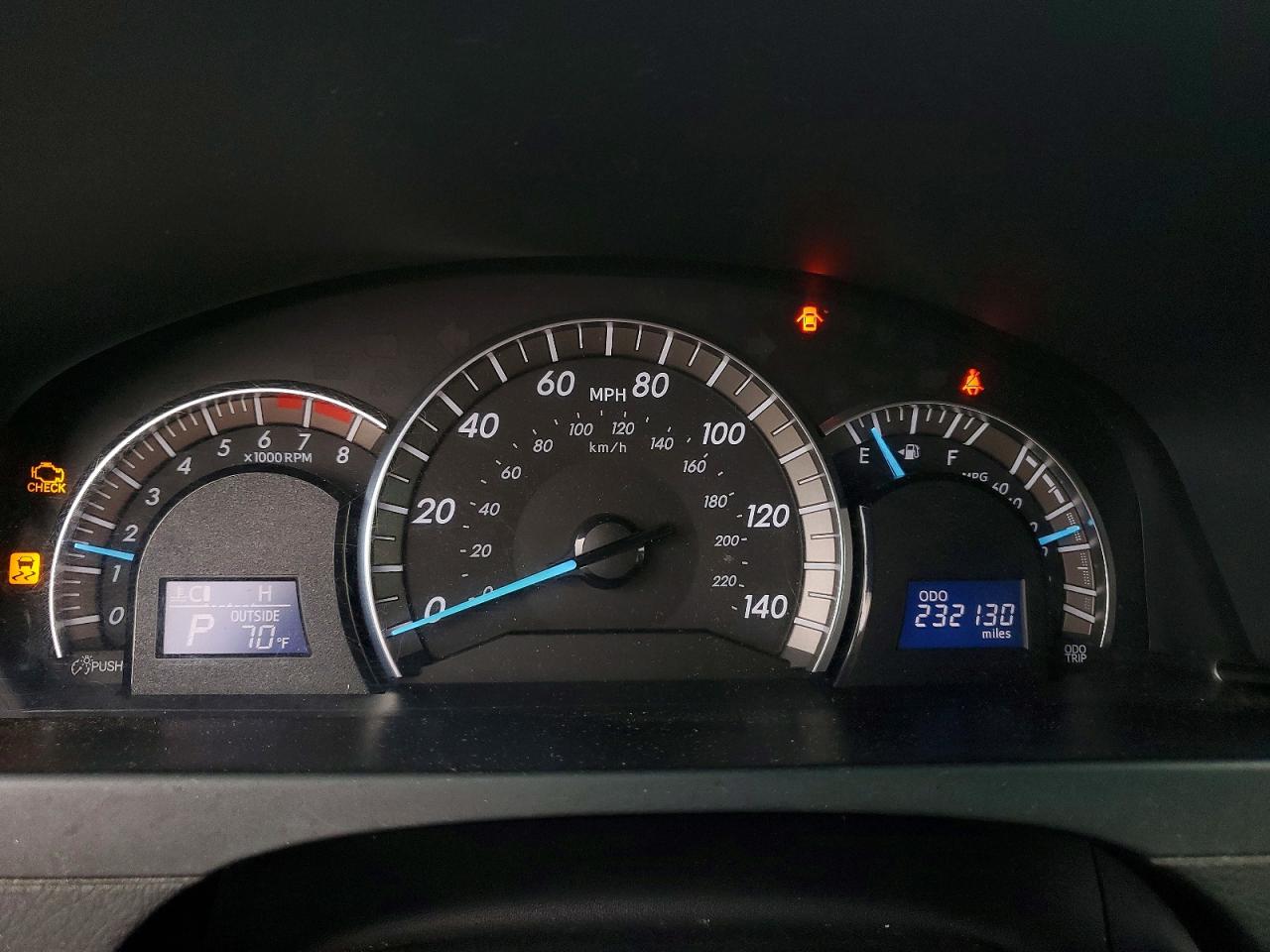 2012 TOYOTA CAMRY