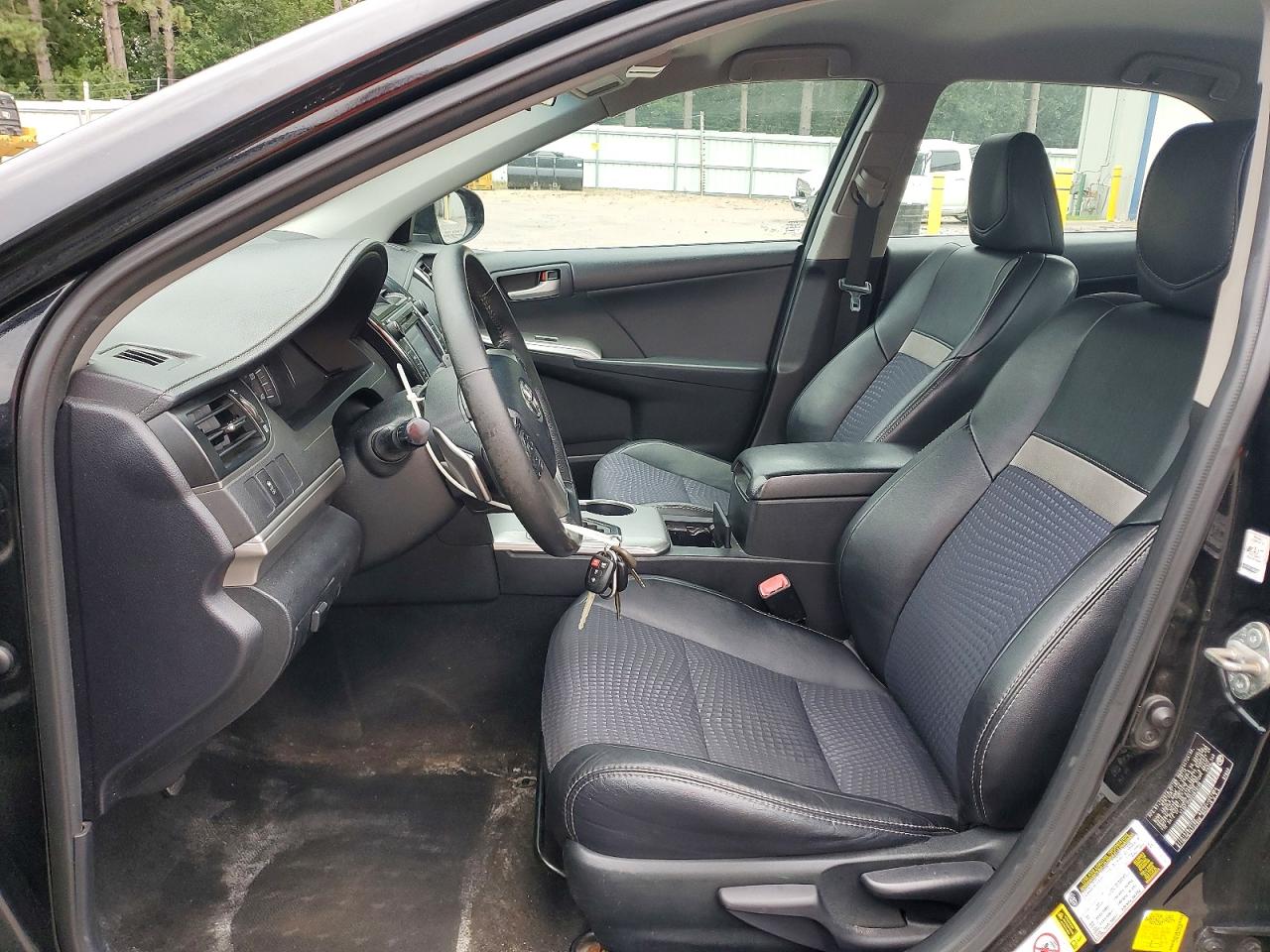 2012 TOYOTA CAMRY