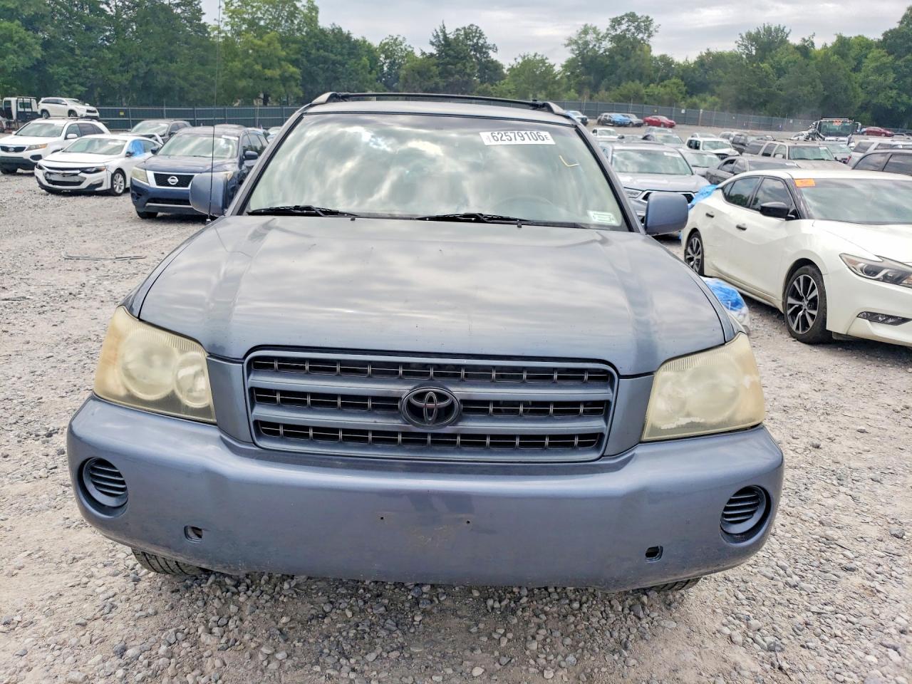 2003 TOYOTA HIGHLANDER