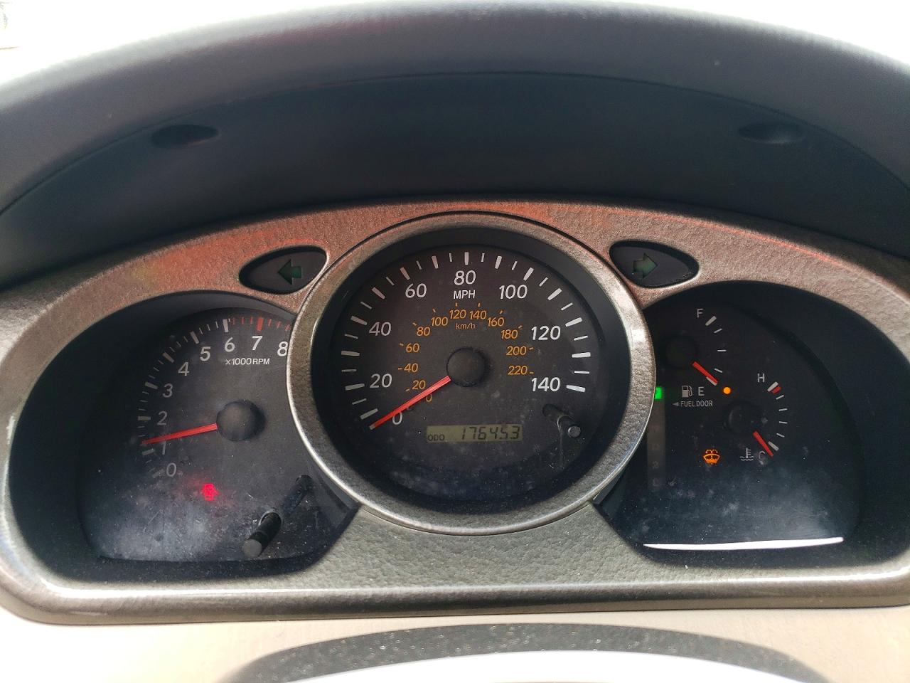 2003 TOYOTA HIGHLANDER