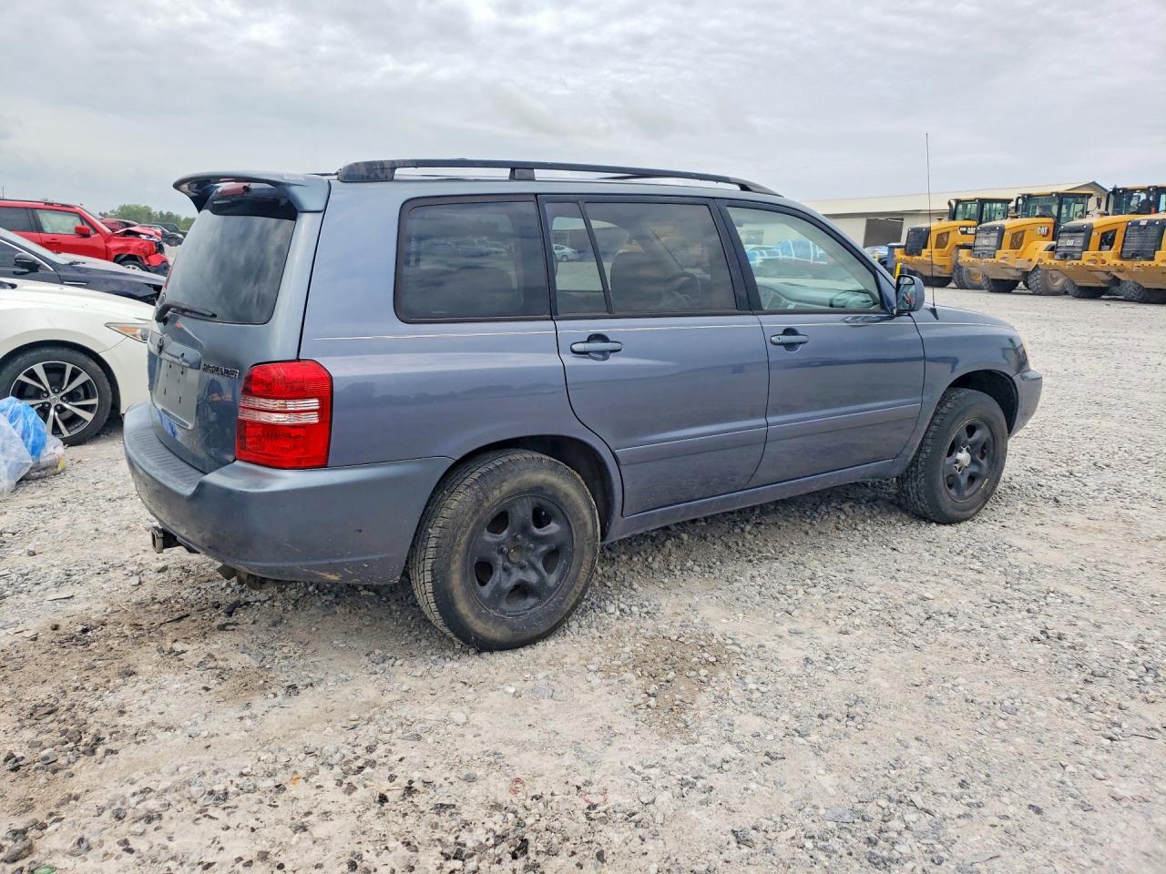 2003 TOYOTA HIGHLANDER