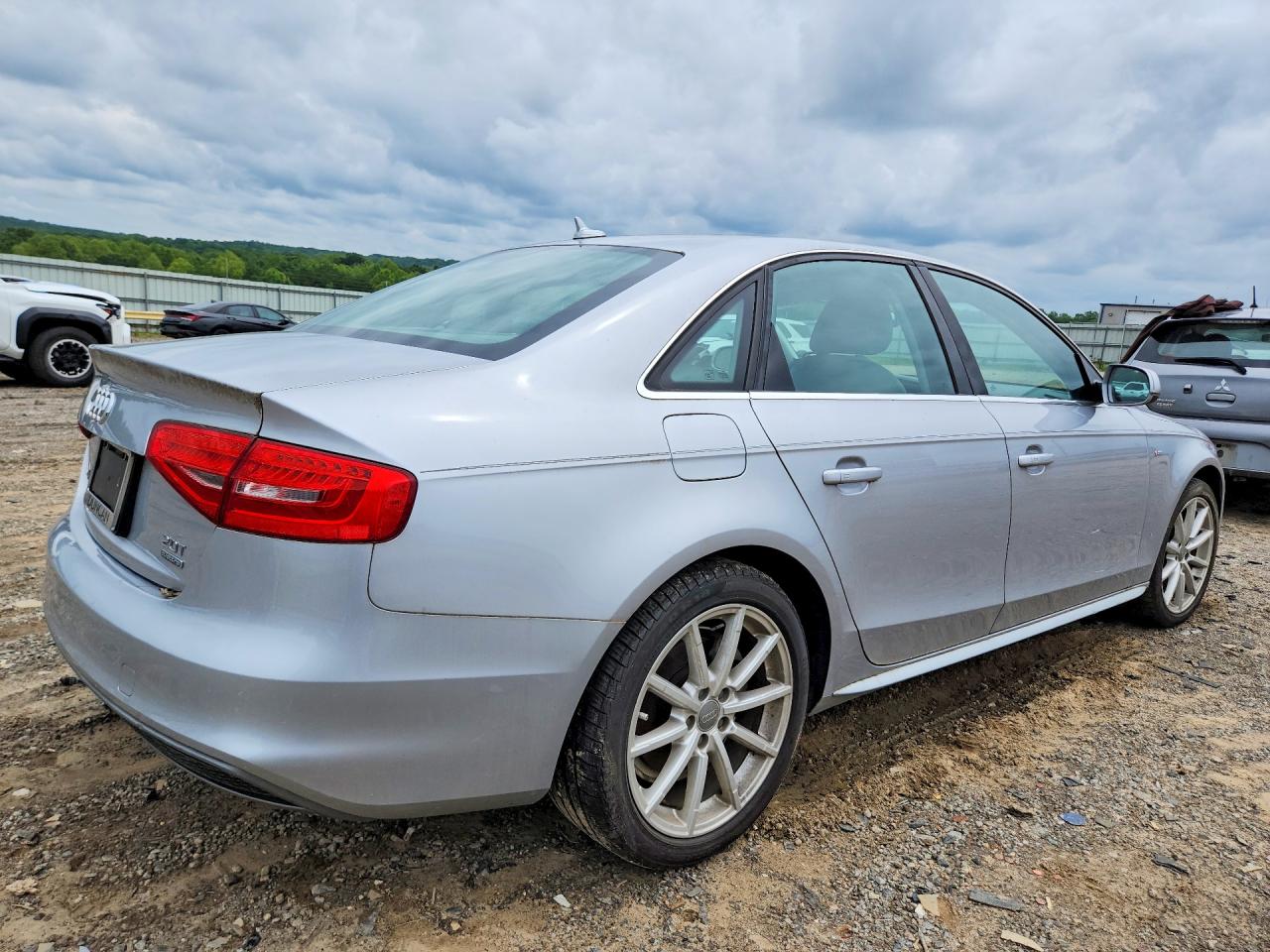 2015 AUDI A4